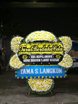 Papan Bunga Duka di Bantan